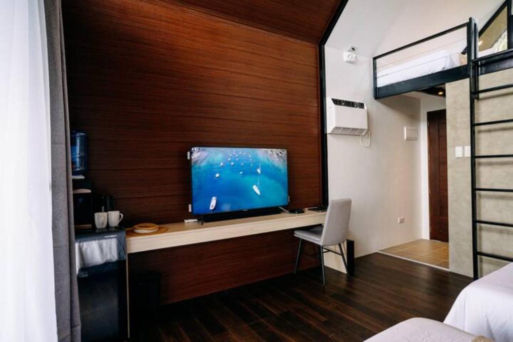Balamban Grey Rock Mountain Cabin W/ Jacuzzi מראה חיצוני תמונה